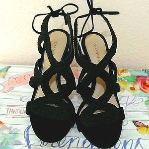 Gianni Bini dress sandals